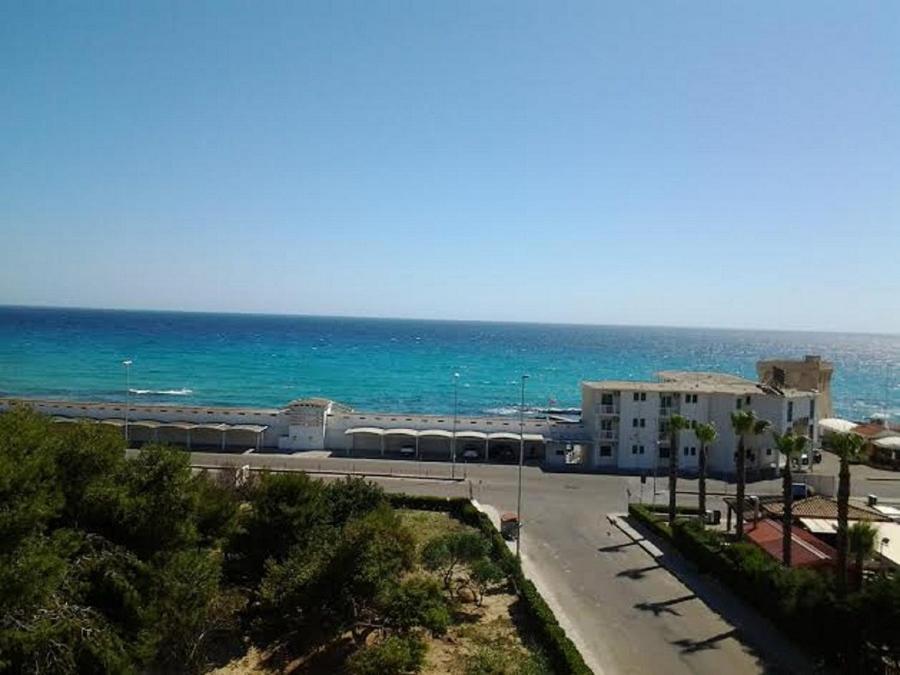 Le Terrazze Sul Mare Gallipoli Lido Bagian luar foto