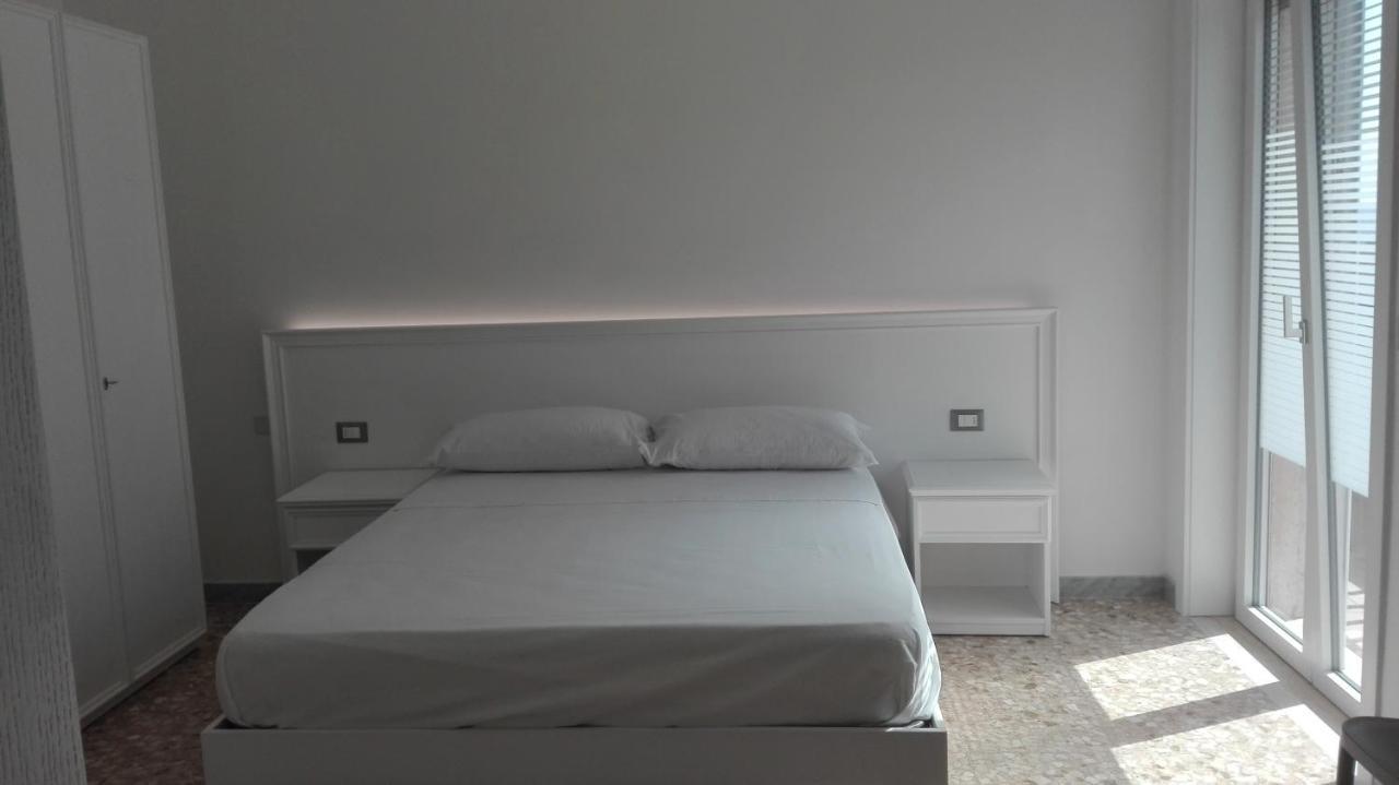 Le Terrazze Sul Mare Gallipoli Lido Bagian luar foto