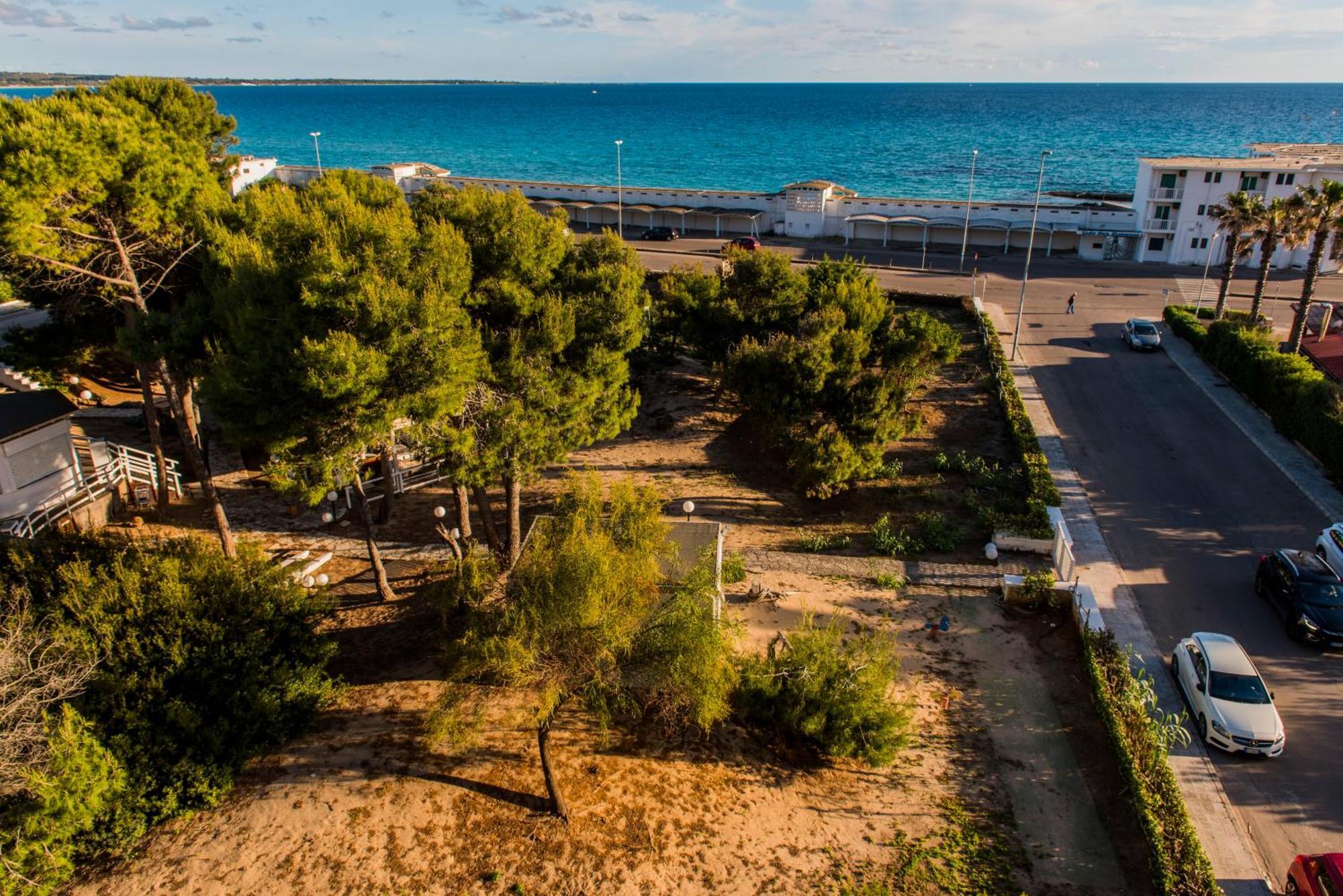 Le Terrazze Sul Mare Gallipoli Lido Bagian luar foto